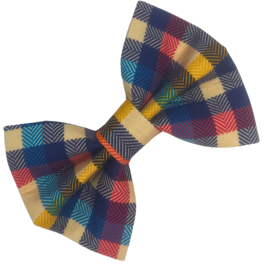 Colourful checkered bow tie for dogs and cats.
