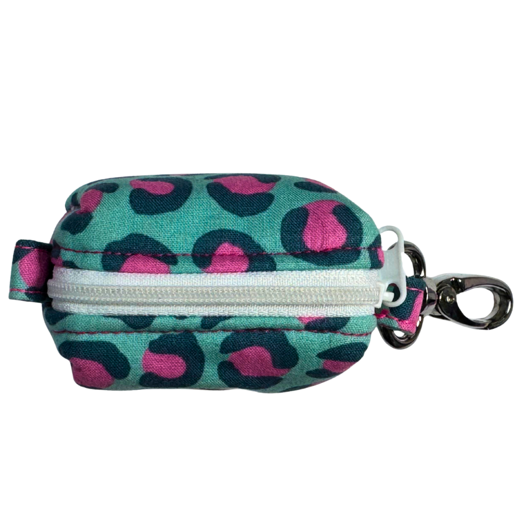 Poo bag holder with leopard print pattern and zipper