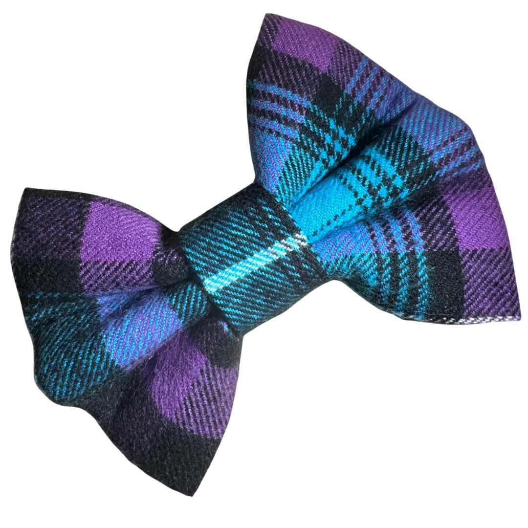 Plaid dog bow with purple and blue colours 